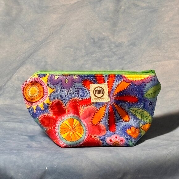 Bright Floral Print Zip Pouch - Picture 1 of 1